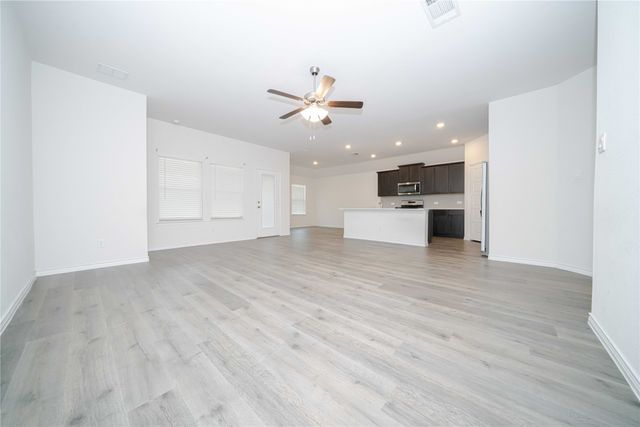 211 Condor Pass, Caddo Mills, TX 75135