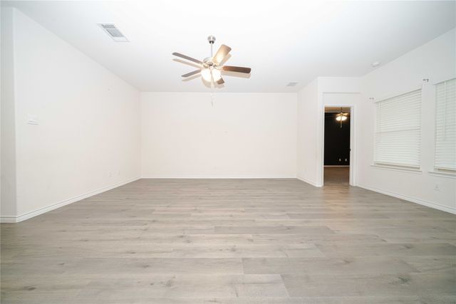 211 Condor Pass, Caddo Mills, TX 75135