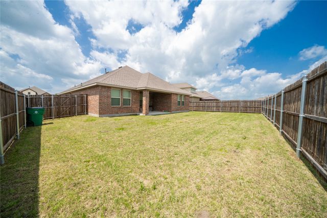 211 Condor Pass, Caddo Mills, TX 75135
