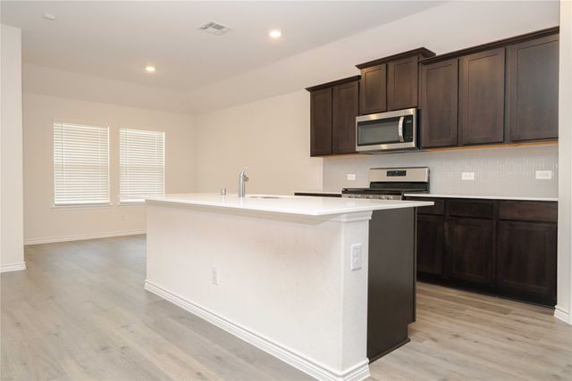 211 Condor Pass, Caddo Mills, TX 75135