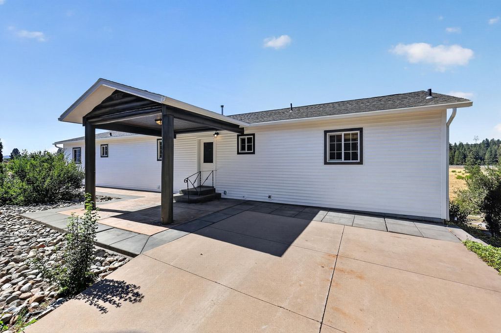 6225 N Malvern Rd, Otis Orchards, WA 99027 photo 4