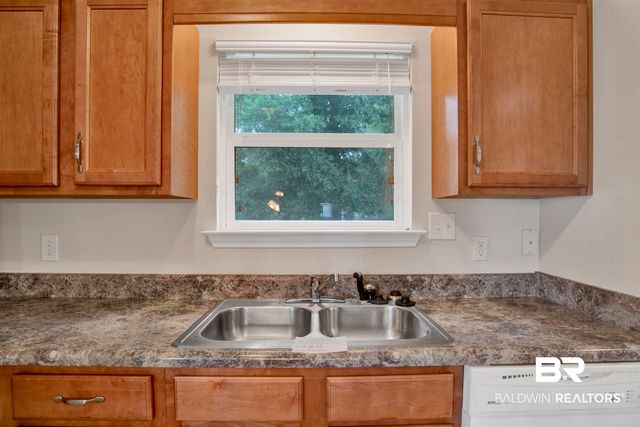 8440 Kendall Court, Mobile, AL 36695