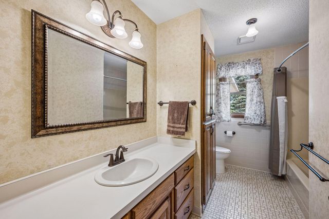 10423 281st Avenue NW, Zimmerman, MN 55398