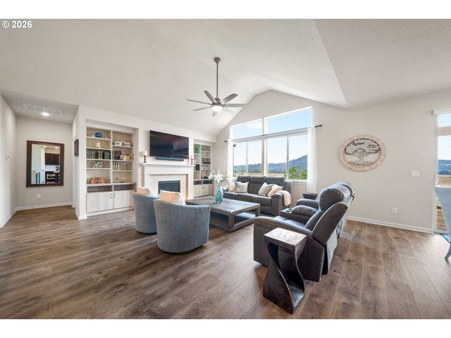2408 Ne 192ND Ave, Vancouver, WA 98684