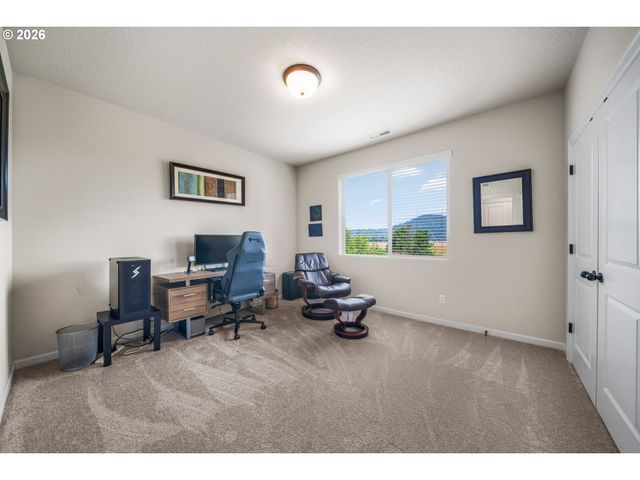 2408 Ne 192ND Ave, Vancouver, WA 98684