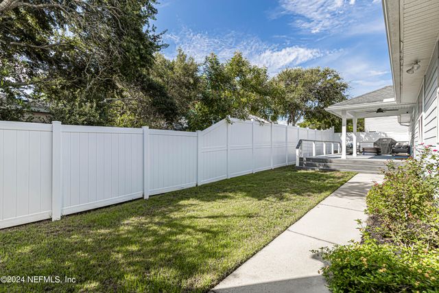 307 FIFTEENTH Street, St. Augustine, FL 32084