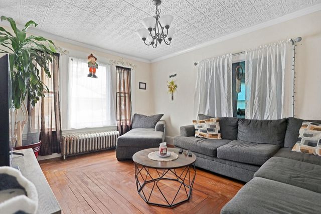 9 Pilgrim Road, Haverhill, MA 01832