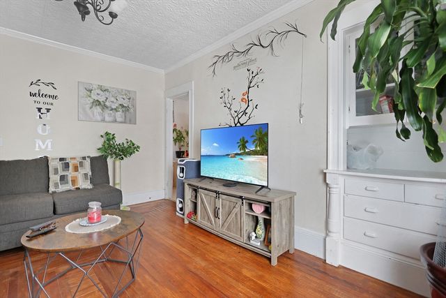 9 Pilgrim Road, Haverhill, MA 01832