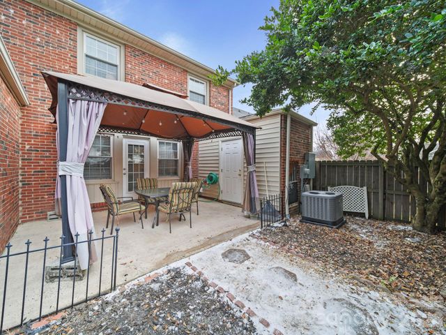 8078 Knights Bridge Road, Charlotte, NC 28210