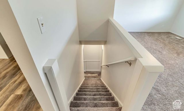 684 E 2700 N, North Ogden, UT 84414