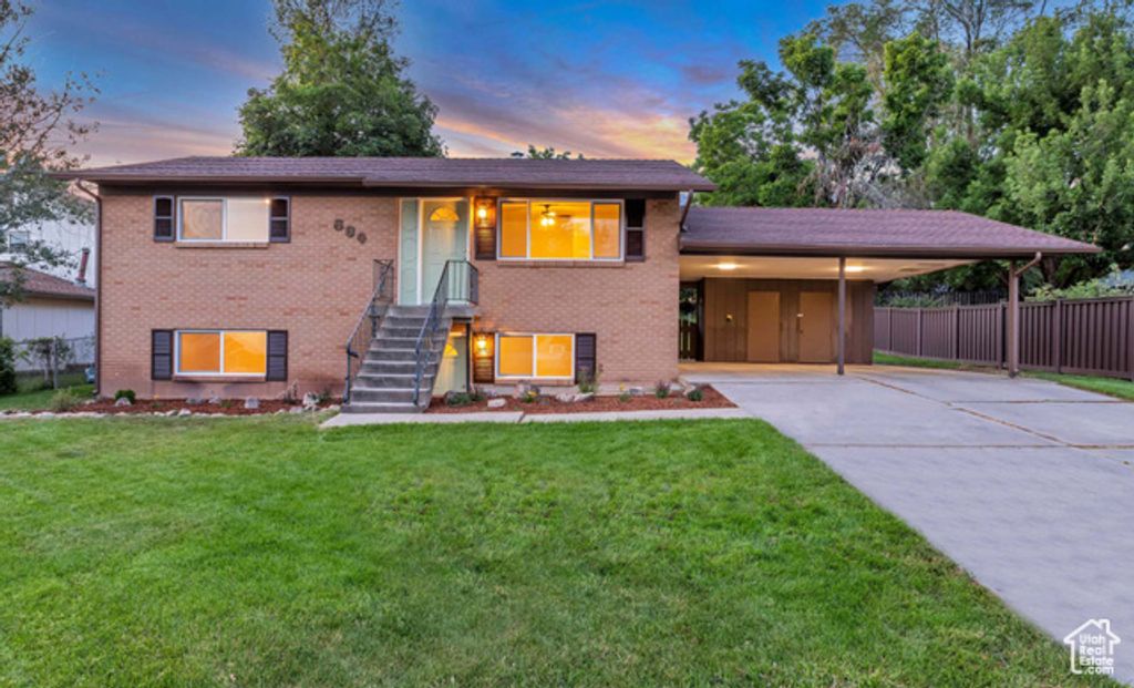 684 E 2700 N, North Ogden, UT 84414