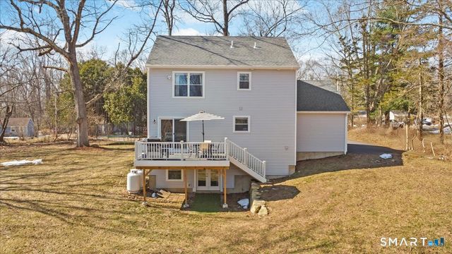 26 2nd Street, Lebanon, CT 06249