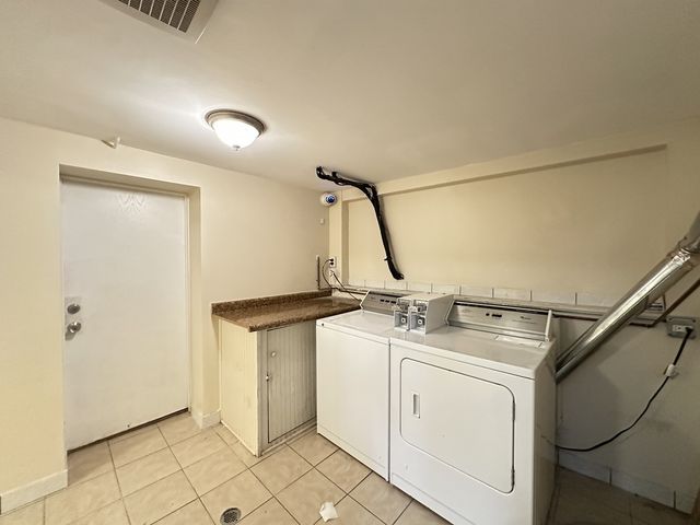 2028 N Hamlin Avenue 2, Chicago, IL 60647