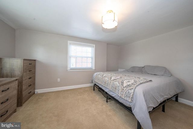 43 NETHERWOOD DR, Springfield, PA 19064