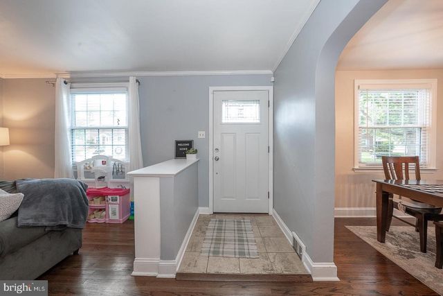 43 NETHERWOOD DR, Springfield, PA 19064