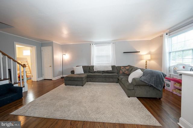 43 NETHERWOOD DR, Springfield, PA 19064