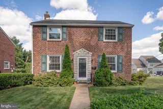 43 NETHERWOOD DR, Springfield, PA 19064
