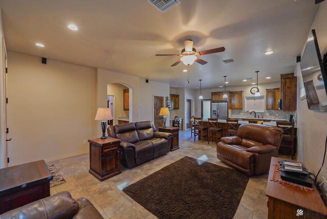 14828 E 50 Dr, Yuma, AZ 85367