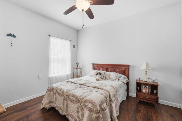 7200 Courtney Drive, Azle, TX 76020