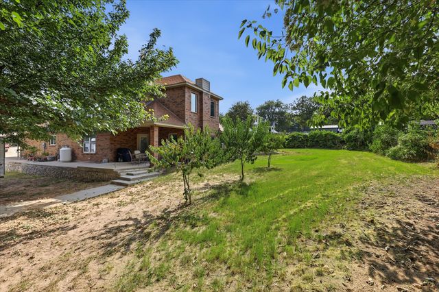 7200 Courtney Drive, Azle, TX 76020
