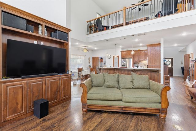 7200 Courtney Drive, Azle, TX 76020