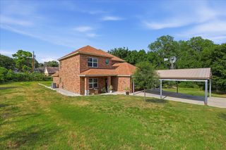 7200 Courtney Drive, Azle, TX 76020
