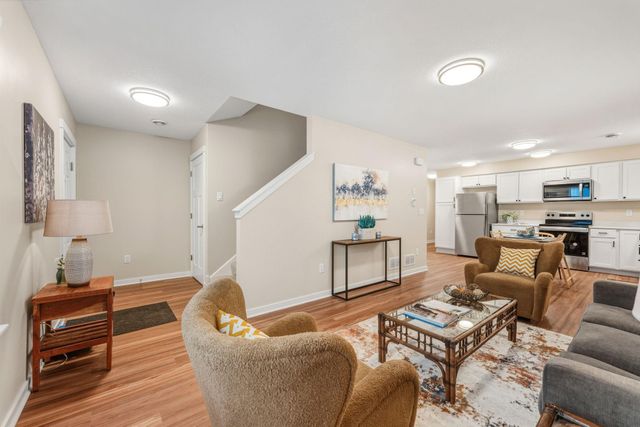 1354 Winthrop Street N 1, Saint Paul, MN 55119