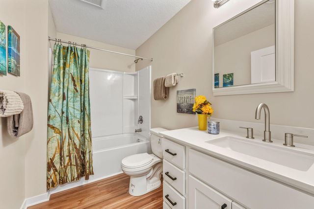 1354 Winthrop Street N 1, Saint Paul, MN 55119