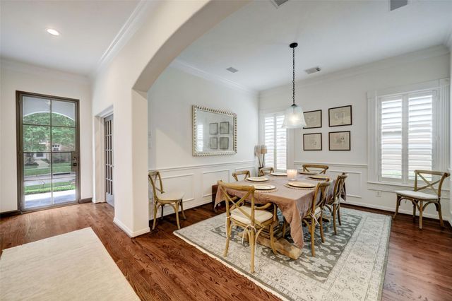 4004 Childress Street, Houston, TX 77005