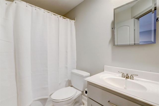 4004 Childress Street, Houston, TX 77005