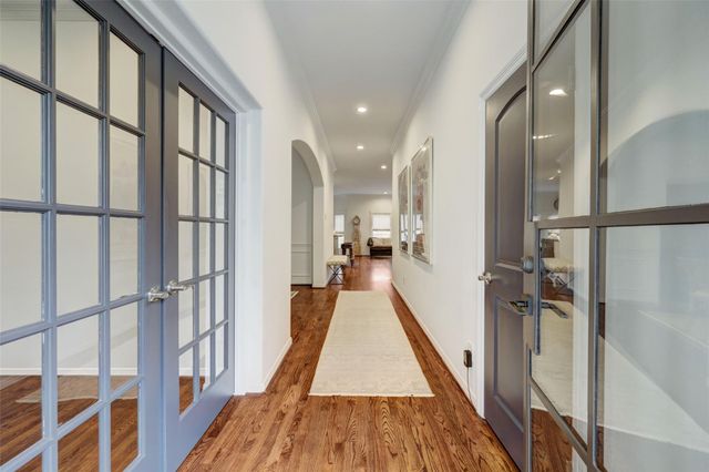 4004 Childress Street, Houston, TX 77005