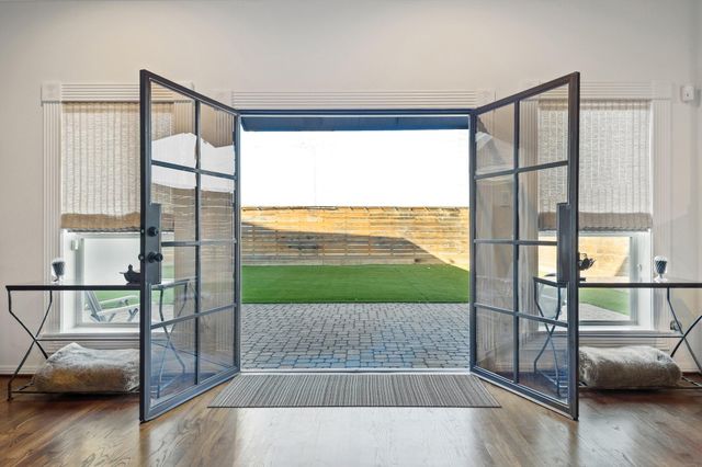 4004 Childress Street, Houston, TX 77005