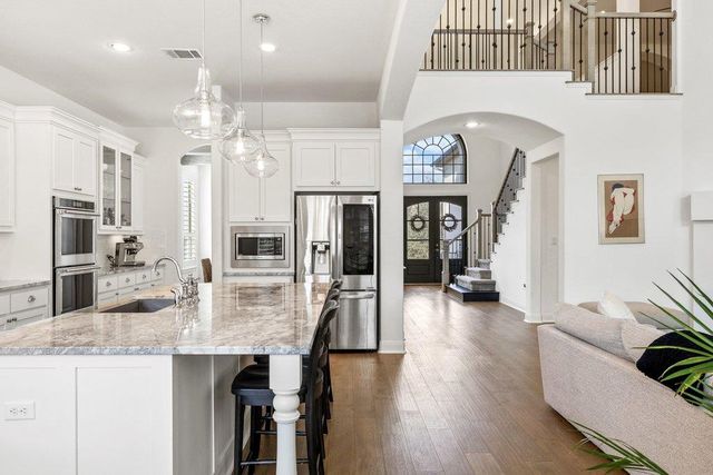 5812 Davenport Divide RD, Austin, TX 78738