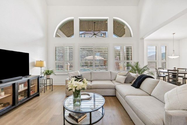 5812 Davenport Divide RD, Austin, TX 78738