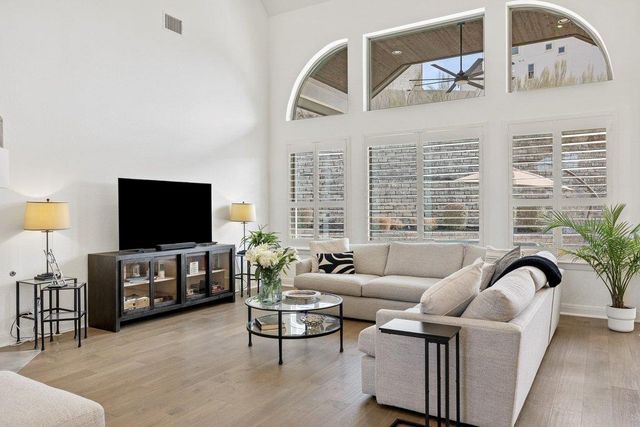 5812 Davenport Divide RD, Austin, TX 78738