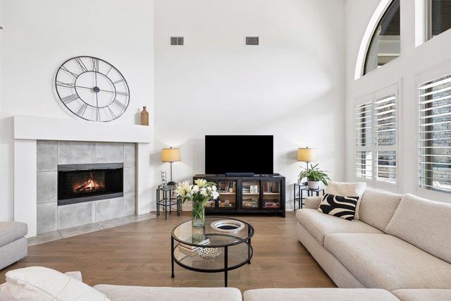 5812 Davenport Divide RD, Austin, TX 78738