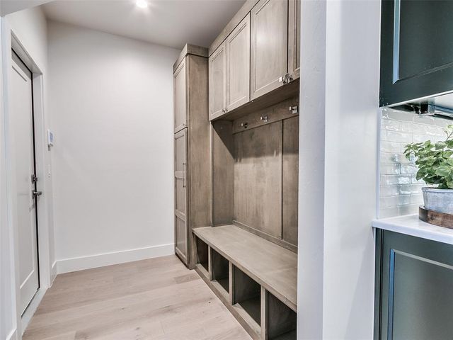 4824 Pont Neuf Road, Edmond, OK 73034