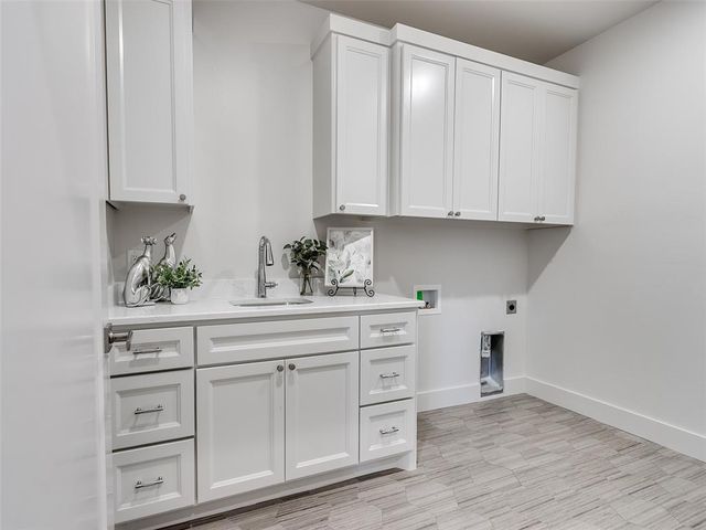 4824 Pont Neuf Road, Edmond, OK 73034