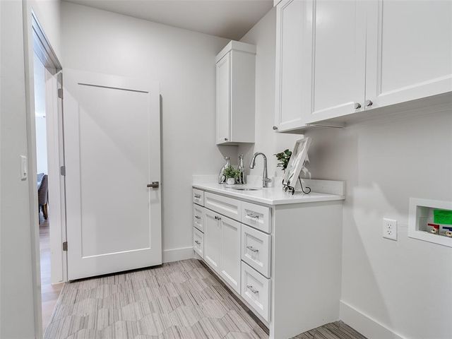 4824 Pont Neuf Road, Edmond, OK 73034