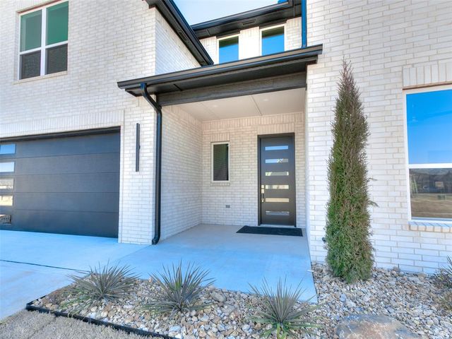 4824 Pont Neuf Road, Edmond, OK 73034