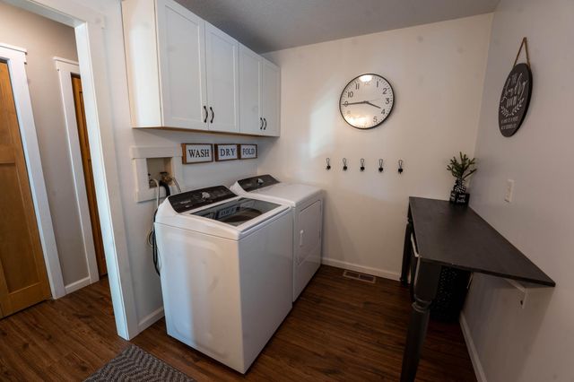 24299 County Highway 6, Detroit Lakes, MN 56501