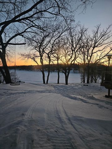 24299 County Highway 6, Detroit Lakes, MN 56501