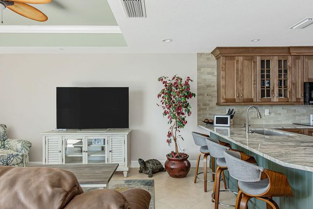 8005 BAY POINTE DRIVE, Englewood, FL 34224