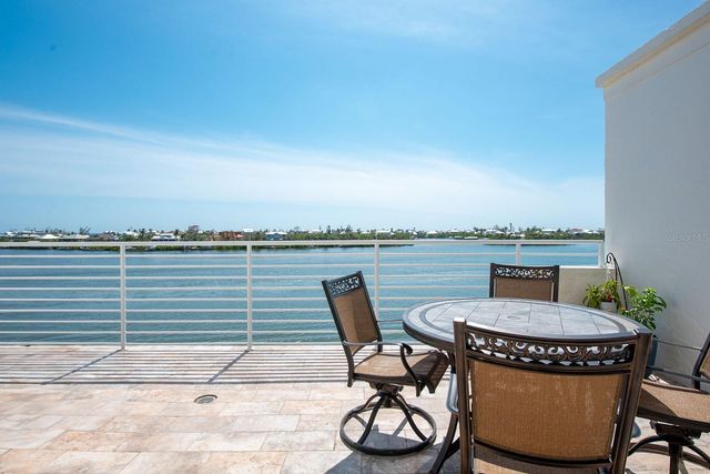 8005 BAY POINTE DRIVE, Englewood, FL 34224