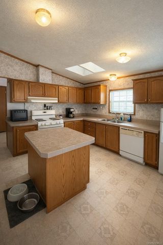 263 Mongaup Road, Hurleyville, NY 12747