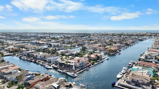 2230 Monaco Drive, Oxnard, CA 93035