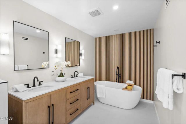 2230 Monaco Drive, Oxnard, CA 93035