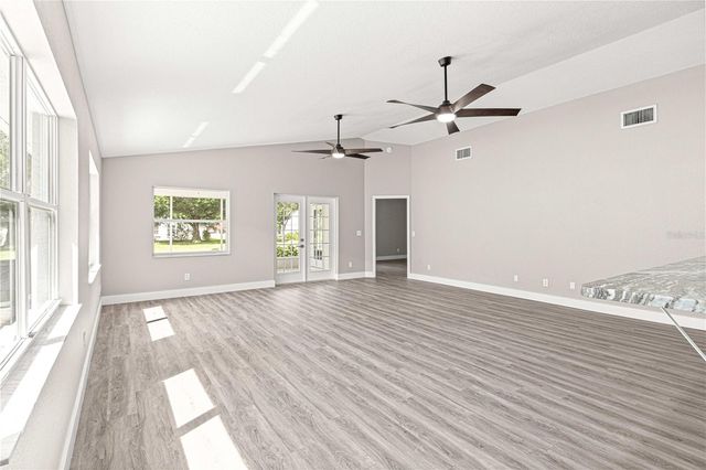 9270 SW 92ND PLACE ROAD, Ocala, FL 34481