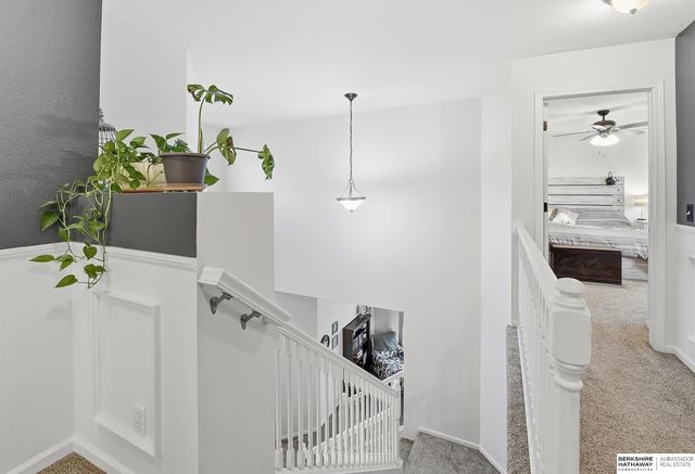 2121 Glacier Drive, Papillion, NE 68046