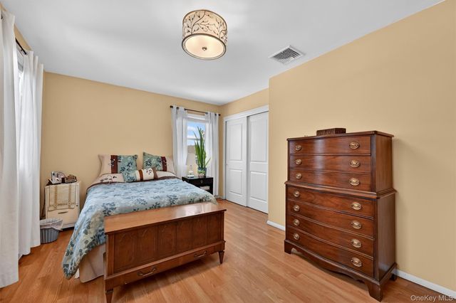 22 Oxford Lane, Harriman, NY 10926